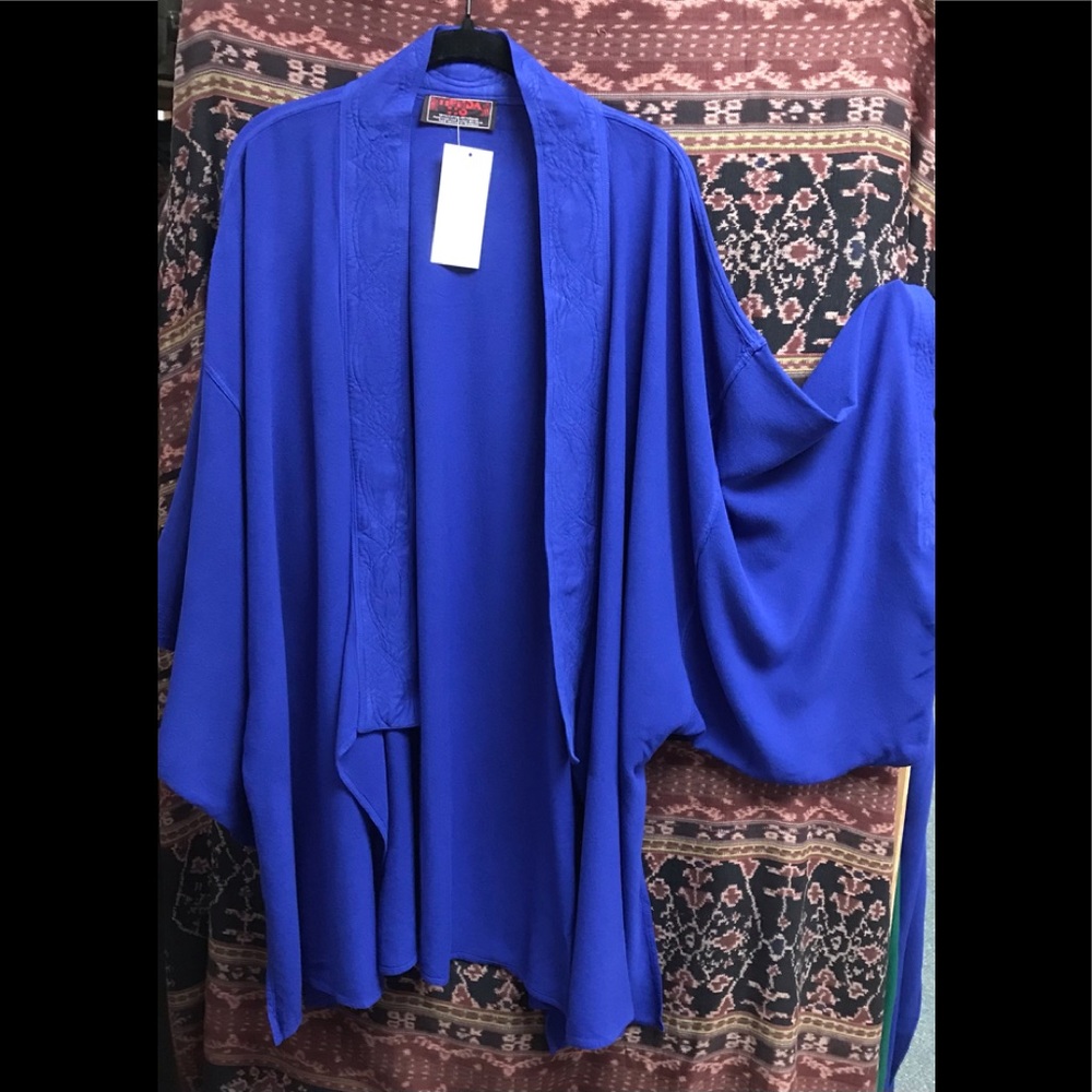 COPY - TIENDA HO CHAT JACKET SUGILITE
